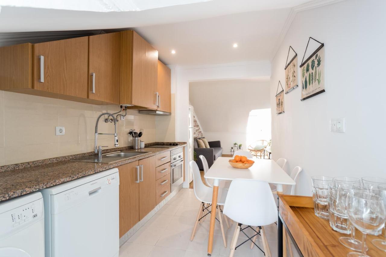Ferienwohnung Rato Cozy 3Br W/Balcony - By Lu Holidays Lissabon Exterior foto
