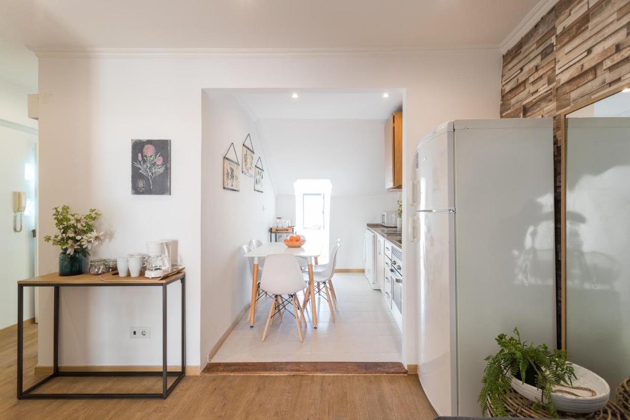 Ferienwohnung Rato Cozy 3Br W/Balcony - By Lu Holidays Lissabon Exterior foto